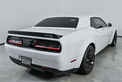 2018 Dodge Challenger SRT Hellcat   - Photo 12 - Joliet, IL 60435