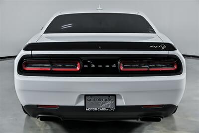 2018 Dodge Challenger SRT Hellcat   - Photo 11 - Joliet, IL 60435