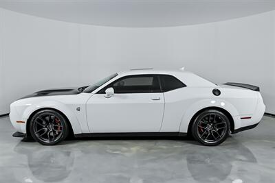 2018 Dodge Challenger SRT Hellcat   - Photo 8 - Joliet, IL 60435