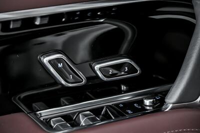 2023 Land Rover Range Rover P530 Autobiography LWB   - Photo 18 - Joliet, IL 60435