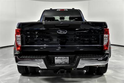 2022 Ford F-350 Super Duty XL   - Photo 10 - Joliet, IL 60435