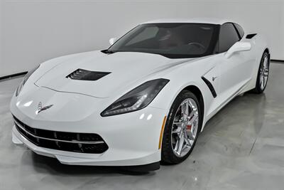 2019 Chevrolet Corvette Stingray   - Photo 6 - Joliet, IL 60435