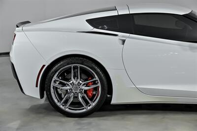 2019 Chevrolet Corvette Stingray   - Photo 13 - Joliet, IL 60435