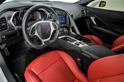 2019 Chevrolet Corvette Stingray   - Photo 20 - Joliet, IL 60435