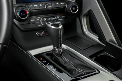 2019 Chevrolet Corvette Stingray   - Photo 33 - Joliet, IL 60435