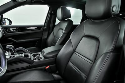 2020 Porsche Cayenne   - Photo 23 - Joliet, IL 60435
