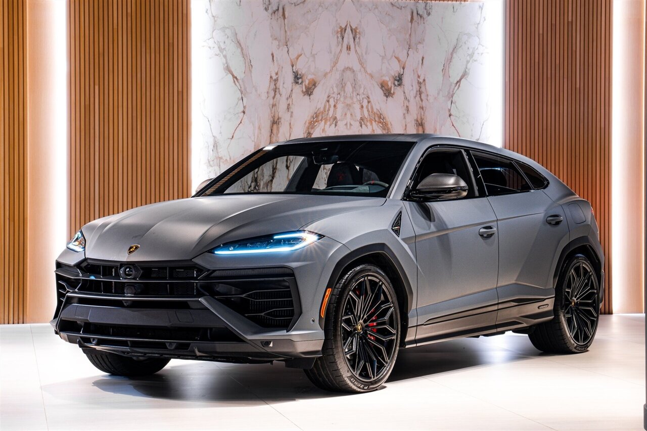 2025 Lamborghini Urus