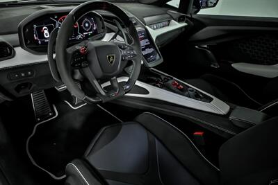 2024 Lamborghini Revuelto -HUGE $731K MSRP-$40K GINTANI EXHAUST!   - Photo 28 - Joliet, IL 60435