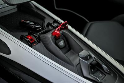 2024 Lamborghini Revuelto -HUGE $731K MSRP-$40K GINTANI EXHAUST!   - Photo 44 - Joliet, IL 60435