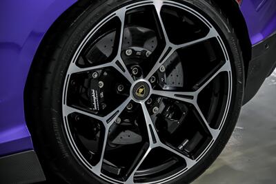 2024 Lamborghini Revuelto -HUGE $731K MSRP-$40K GINTANI EXHAUST!   - Photo 26 - Joliet, IL 60435