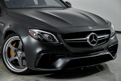 2018 Mercedes-Benz AMG E 63 S-EDITION 1-CARBON CERAMICS-BUCKETS! - Photo 3 - Joliet, IL 60435