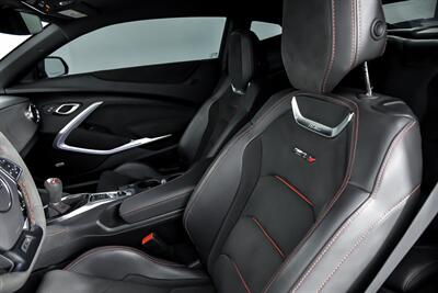 2019 Chevrolet Camaro ZL1   - Photo 22 - Joliet, IL 60435