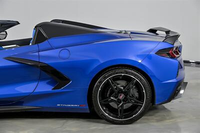 2023 Chevrolet Corvette Stingray   - Photo 8 - Joliet, IL 60435