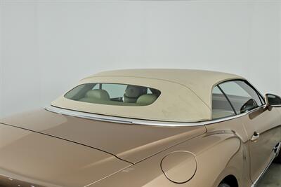 2021 Bentley Continental GTC V8   - Photo 19 - Joliet, IL 60435