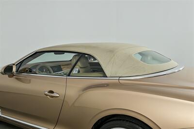 2021 Bentley Continental GTC V8   - Photo 21 - Joliet, IL 60435