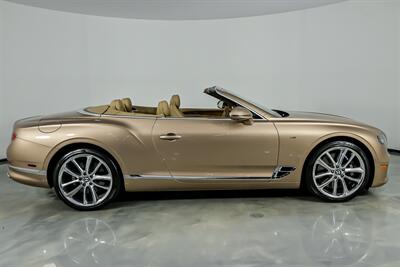 2021 Bentley Continental GTC V8   - Photo 14 - Joliet, IL 60435