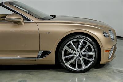 2021 Bentley Continental GTC V8   - Photo 15 - Joliet, IL 60435