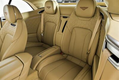 2021 Bentley Continental GTC V8   - Photo 29 - Joliet, IL 60435