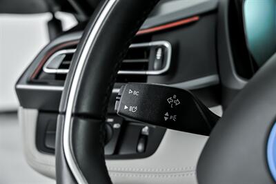 2015 BMW i8   - Photo 26 - Joliet, IL 60435