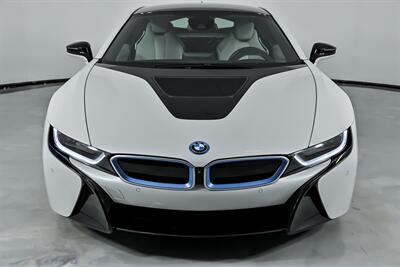 2015 BMW i8   - Photo 5 - Joliet, IL 60435