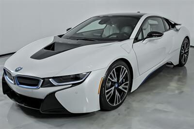 2015 BMW i8   - Photo 6 - Joliet, IL 60435