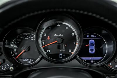 2017 Porsche 911 Turbo - Photo 27 - Joliet, IL 60435