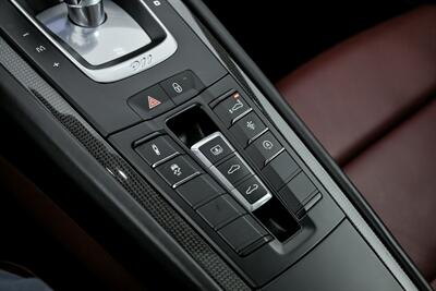 2017 Porsche 911 Turbo - Photo 39 - Joliet, IL 60435