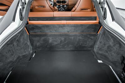 2020 Aston Martin Vantage   - Photo 16 - Joliet, IL 60435