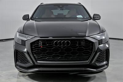 2022 Audi RS Q8 4.0T quattro - Photo 5 - Joliet, IL 60435