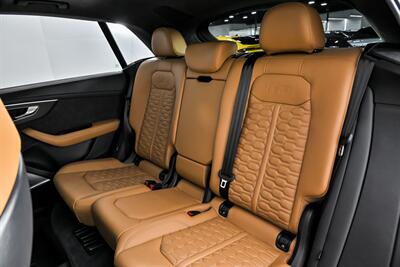 2022 Audi RS Q8 4.0T quattro - Photo 25 - Joliet, IL 60435