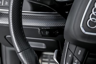 2022 Audi RS Q8 4.0T quattro - Photo 32 - Joliet, IL 60435