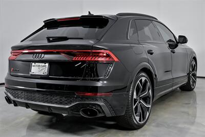 2022 Audi RS Q8 4.0T quattro - Photo 12 - Joliet, IL 60435