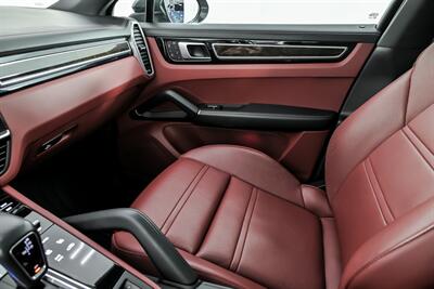2022 Porsche Cayenne Coupe   - Photo 41 - Joliet, IL 60435