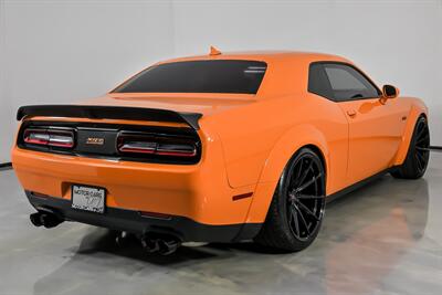 2020 Dodge Challenger SRT Super Stock - Photo 12 - Joliet, IL 60435