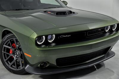 2019 Dodge Challenger R/T Scat Pack   - Photo 3 - Joliet, IL 60435