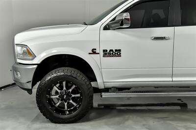 2015 RAM 3500 Laramie   - Photo 7 - Joliet, IL 60435