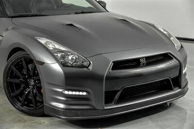 2012 Nissan GT-R Premium-MATTE GRAY WRAP   - Photo 3 - Joliet, IL 60435