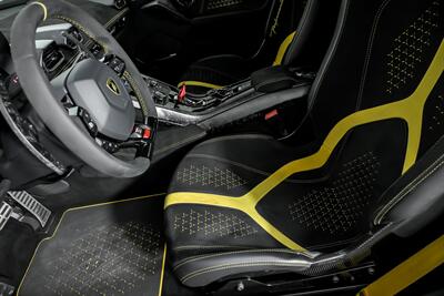 2019 Lamborghini Huracan LP 640-4 Performante   - Photo 32 - Joliet, IL 60435