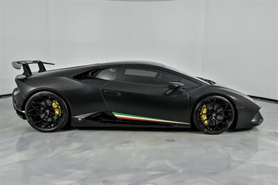 2019 Lamborghini Huracan LP 640-4 Performante   - Photo 14 - Joliet, IL 60435