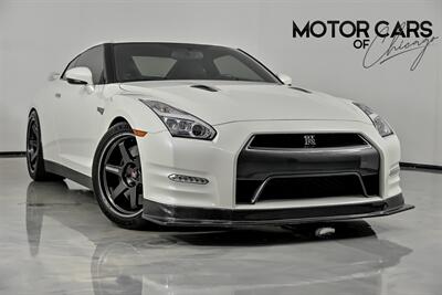 2016 Nissan GT-R Premium   - Photo 1 - Joliet, IL 60435