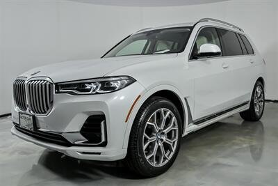 2022 BMW X7 xDrive40i   - Photo 5 - Joliet, IL 60435