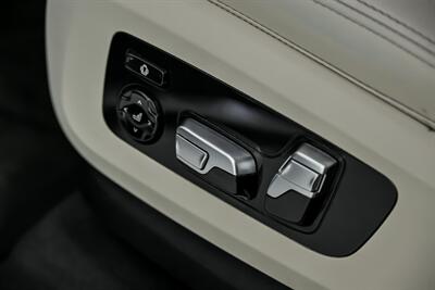 2022 BMW X7 xDrive40i   - Photo 25 - Joliet, IL 60435