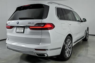 2022 BMW X7 xDrive40i   - Photo 11 - Joliet, IL 60435