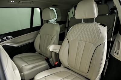 2022 BMW X7 xDrive40i   - Photo 23 - Joliet, IL 60435