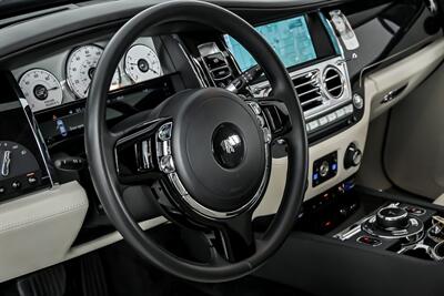 2014 Rolls-Royce Ghost -1 OWNER & CLEAN CARFAX-LIKE NEW! - Photo 26 - Joliet, IL 60435