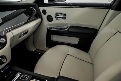 2014 Rolls-Royce Ghost -1 OWNER & CLEAN CARFAX-LIKE NEW! - Photo 42 - Joliet, IL 60435