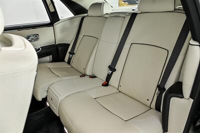 2014 Rolls-Royce Ghost -1 OWNER & CLEAN CARFAX-LIKE NEW! - Photo 24 - Joliet, IL 60435