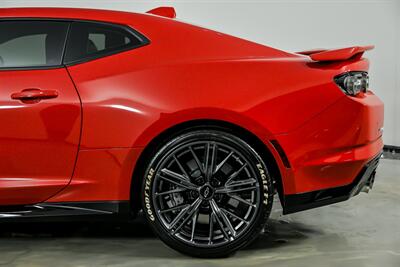 2022 Chevrolet Camaro ZL1 - Photo 8 - Joliet, IL 60435