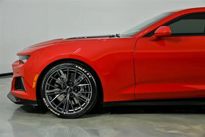 2022 Chevrolet Camaro ZL1 - Photo 6 - Joliet, IL 60435