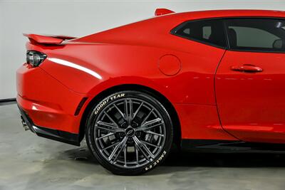 2022 Chevrolet Camaro ZL1 - Photo 12 - Joliet, IL 60435